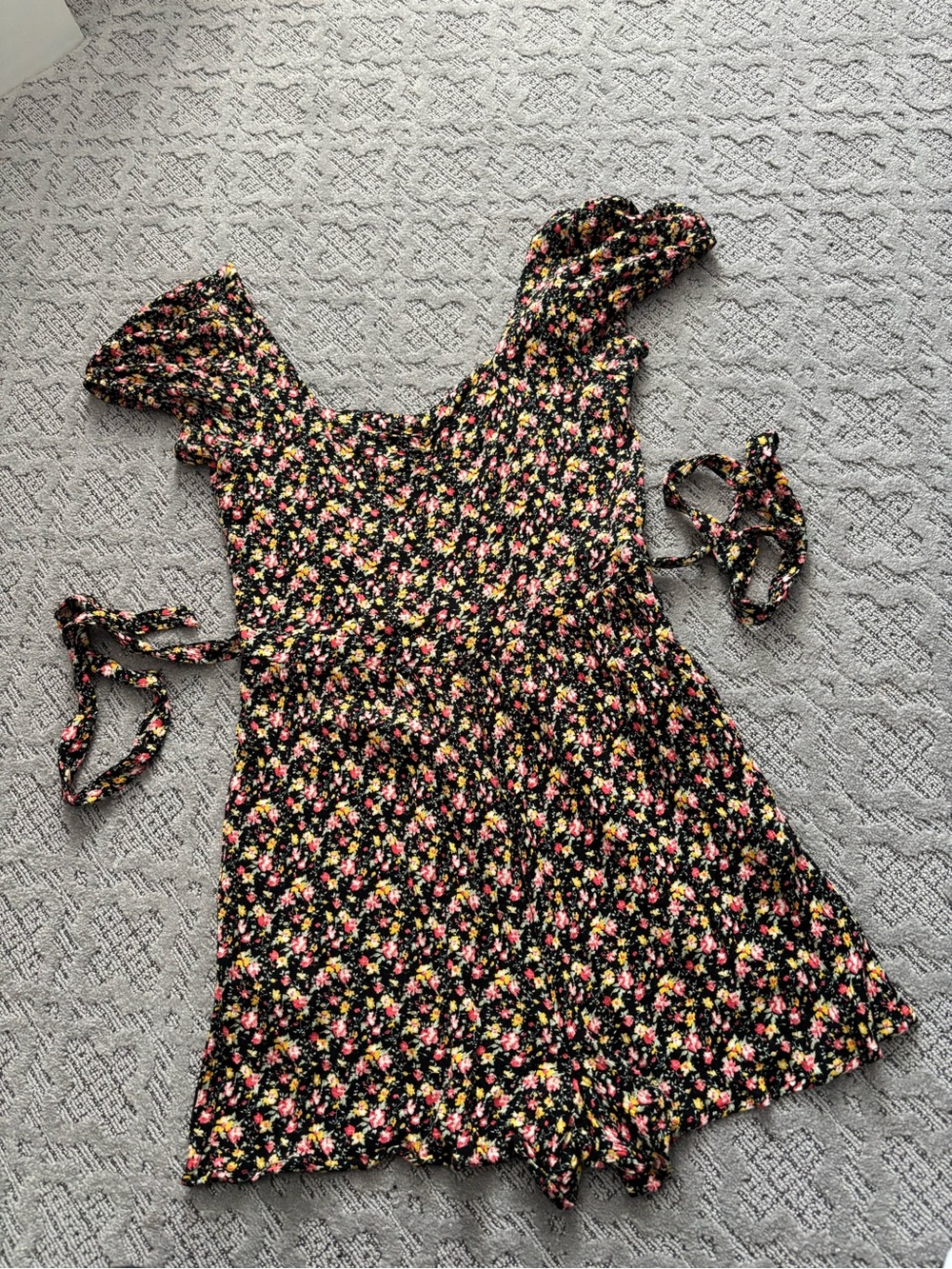 Dex Black Floral Tie-Shoulder Casual romper